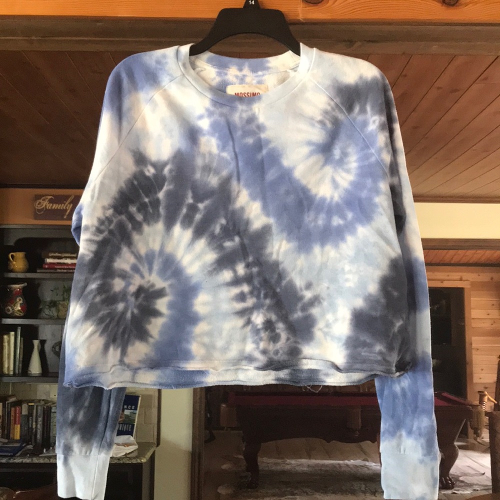 long sleeve crop top